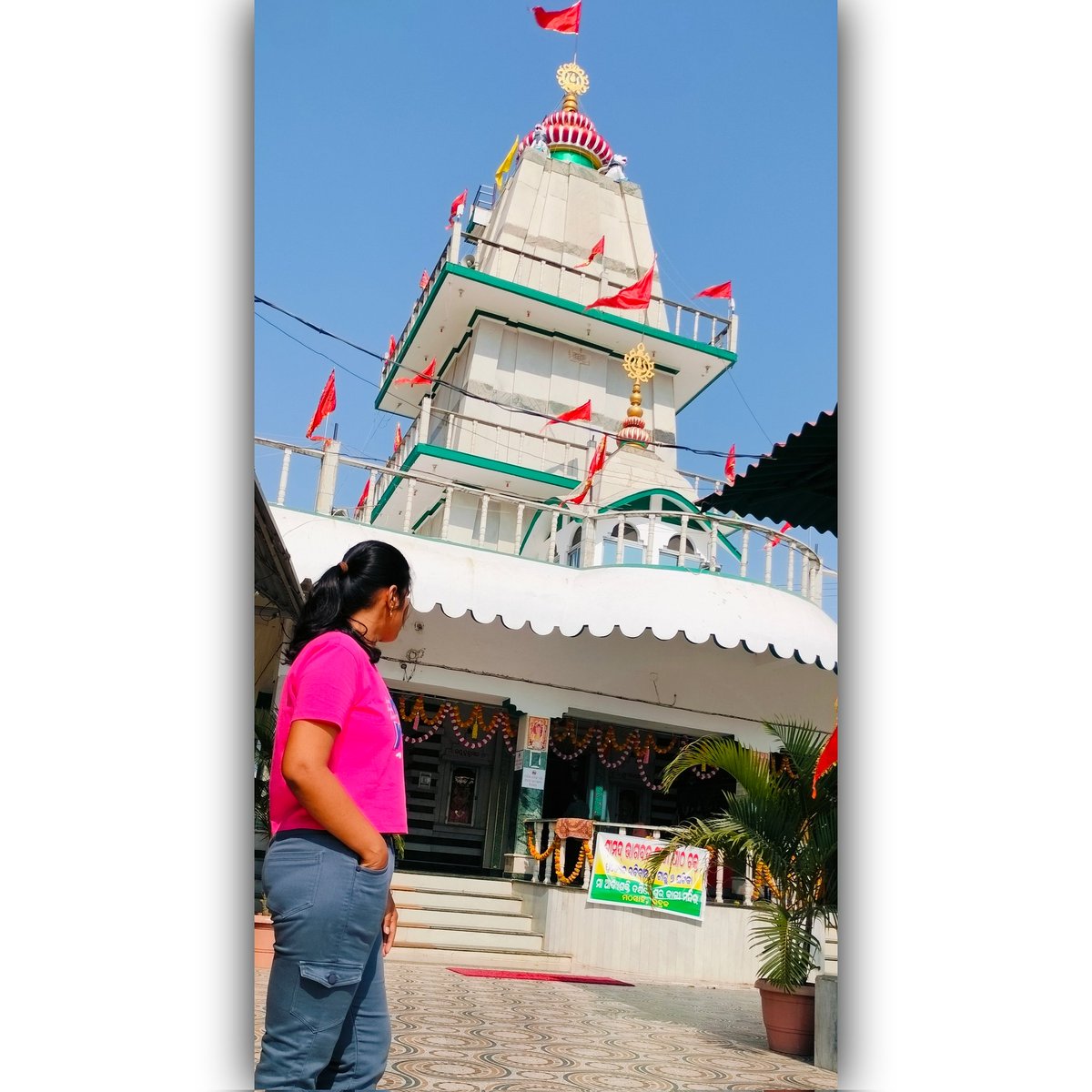 SomaleenPanda's tweet photo. Dakhineswara Kali temple #Bhadrak #Odisha https://t.co/Ob5AYI9A8D