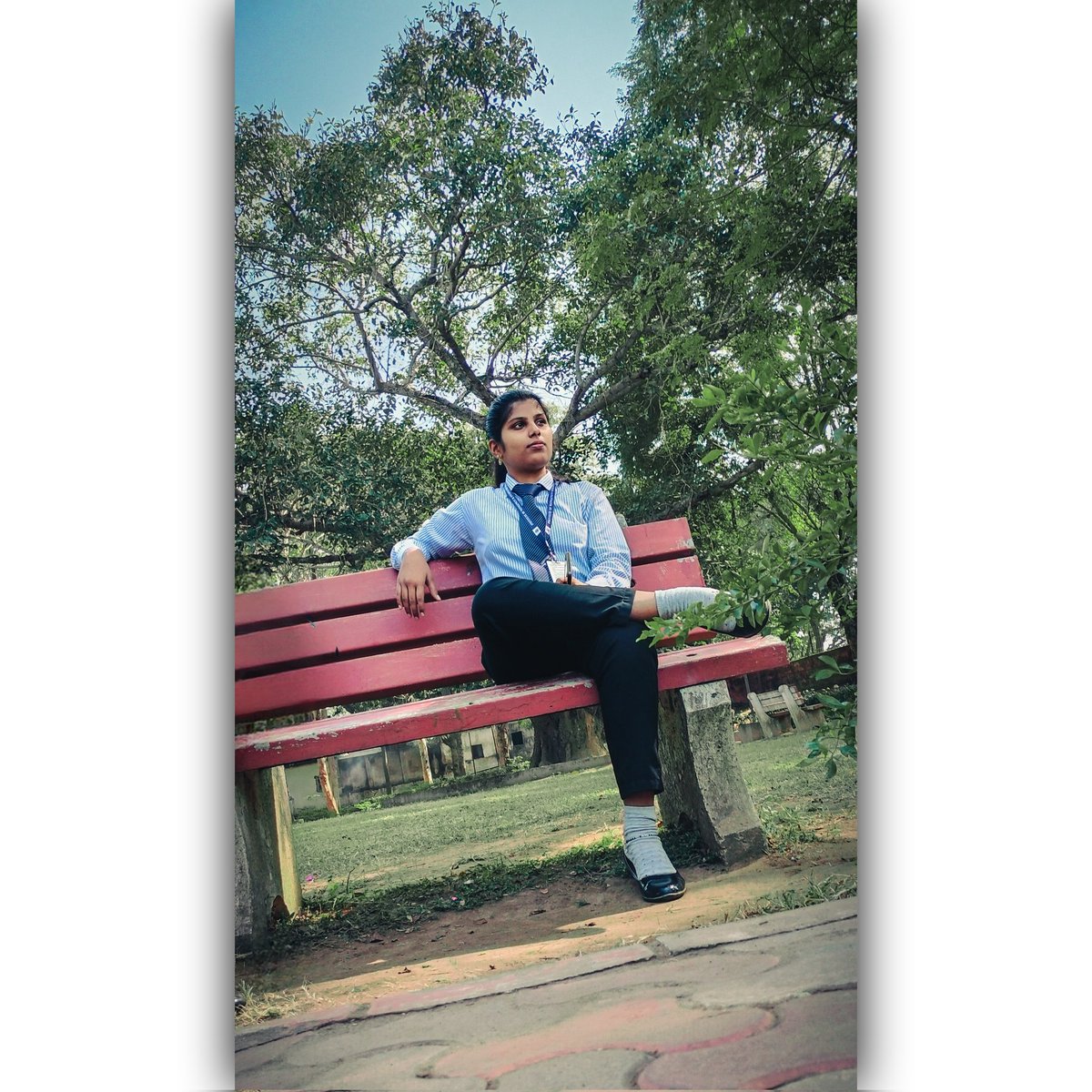SomaleenPanda's tweet photo. 👩🏻‍🎓 IMITAN 
#somaleensomarony #cuttack https://t.co/QFXZKBd9UR