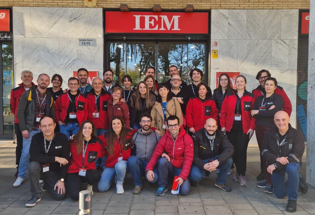 Andrea Campos (@andreacamposmd) on Twitter photo Ayer finalizó la 3ª edición del ETC en Barcelona. Una experiencia increíble llena de aprendizaje, trabajo en equipo y grandes momentos. ¡Gracias a todos! Nos vemos en la próxima edición. <a href="/StcuaeC/">AECUrg</a> <a href="/EnricoMarrano/">Enrico Marrano, MD</a> <a href="/estesonline/">European Society for Trauma & Emergency Surgery</a> <a href="/parctauli/">Consorci Corporació Sanitària Parc Taulí</a> <a href="/PolitraumaTauli/">Atenció al Pacient Politraumàtic Parc Taulí</a> <a href="/MariusSatorra/">Màrius Sánchez Satorra</a> Ayer finalizó la 3ª edición del ETC en Barcelona. Una experiencia increíble llena de aprendizaje, trabajo en equipo y grandes momentos. ¡Gracias a todos! Nos vemos en la próxima edición. <a href="/StcuaeC/">AECUrg</a> <a href="/EnricoMarrano/">Enrico Marrano, MD</a> <a href="/estesonline/">European Society for Trauma & Emergency Surgery</a> <a href="/parctauli/">Consorci Corporació Sanitària Parc Taulí</a> <a href="/PolitraumaTauli/">Atenció al Pacient Politraumàtic Parc Taulí</a> <a href="/MariusSatorra/">Màrius Sánchez Satorra</a>