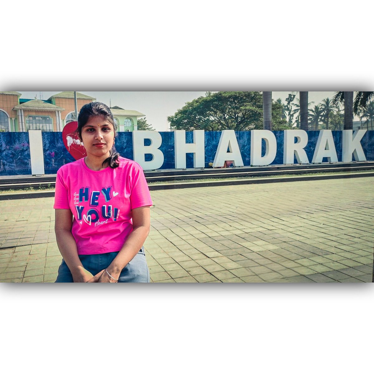 SomaleenPanda's tweet photo. Bhadrak ❤️
#somaleensomarony #bhadrak #Odisha https://t.co/g253ykyH89