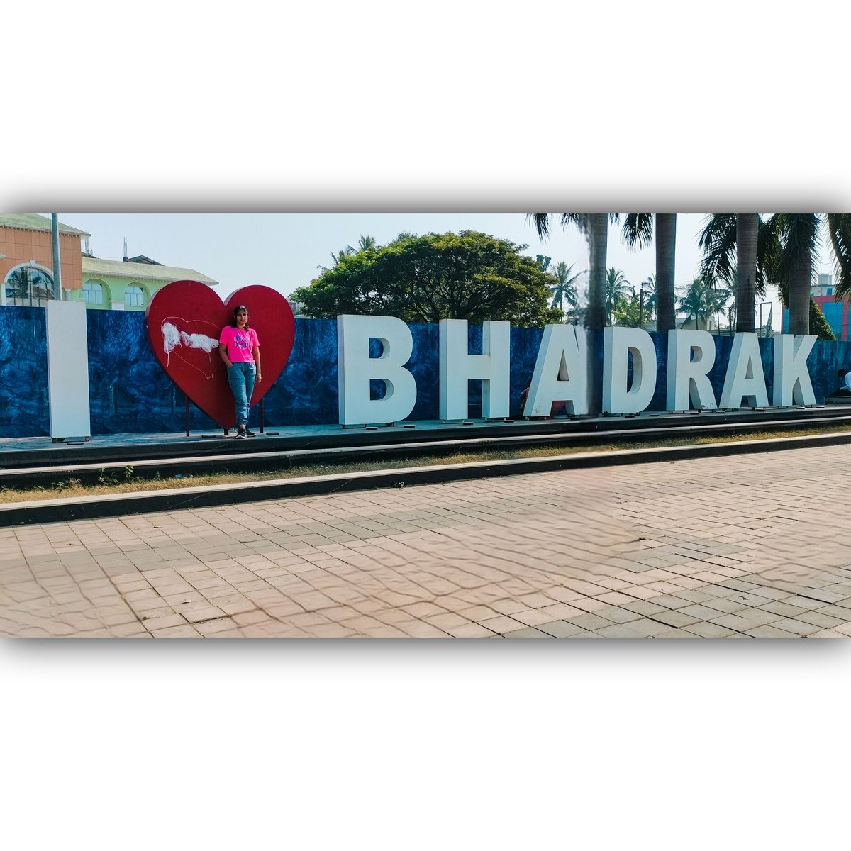 SomaleenPanda's tweet photo. Bhadrak ❤️
#somaleensomarony #bhadrak #Odisha https://t.co/g253ykyH89