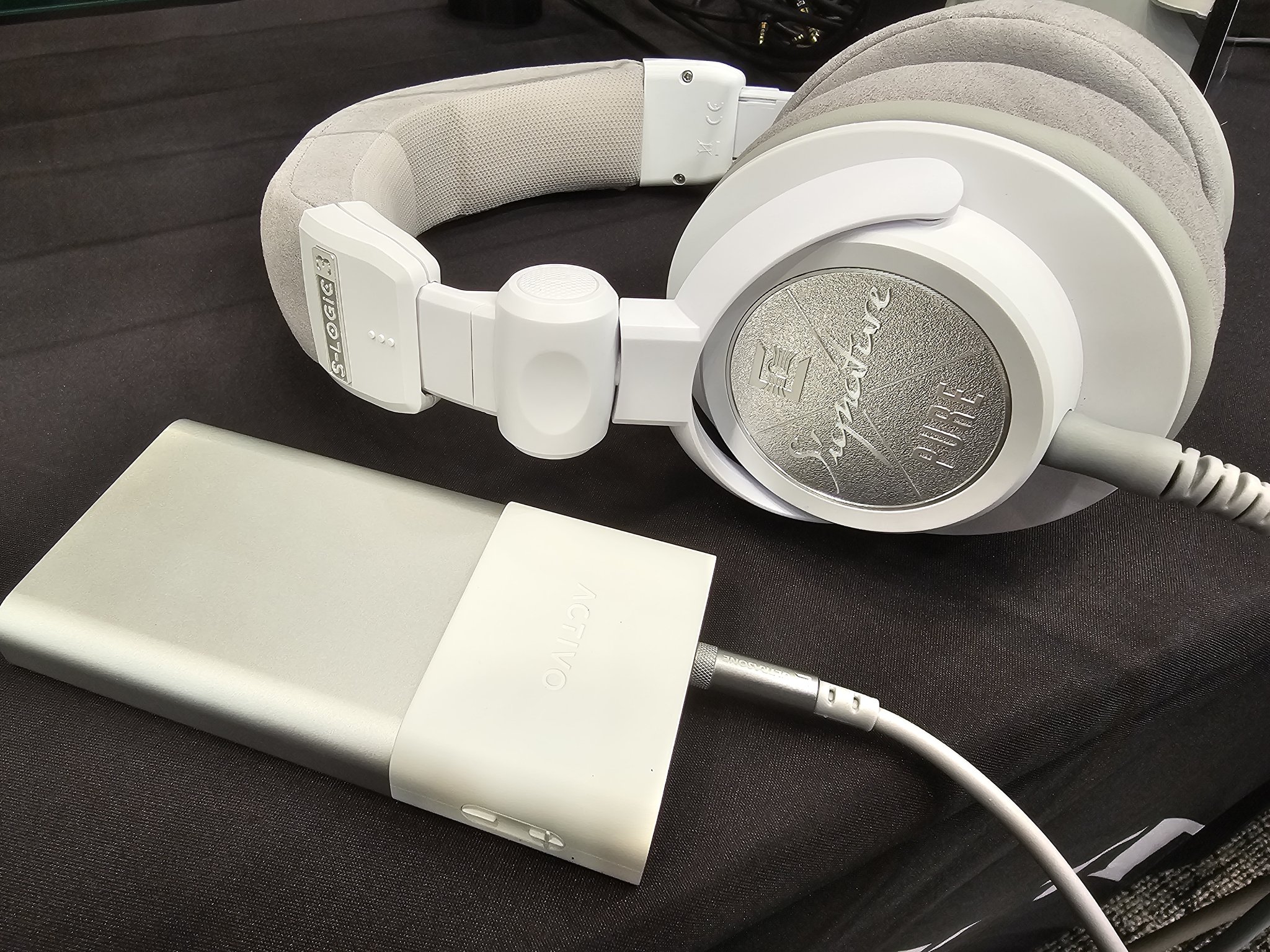 ULTRASONE あじわい Signature PURE モニターヘッドホン