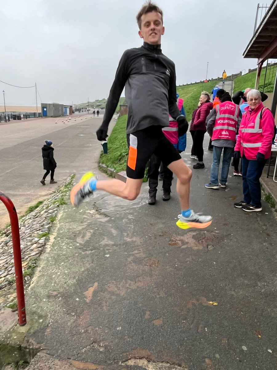 Gorleston Cliffs parkrun tweet media
