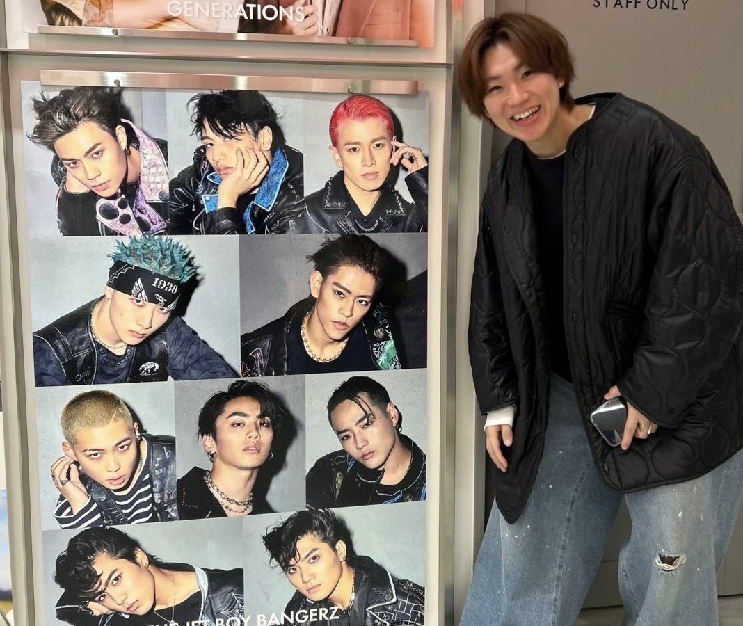aooirooo's tweet photo. 大阪楽しかったなあ
次は���古屋行きたいなあ

推しと撮れて満面の笑み https://t.co/5bK2uRX0Ad