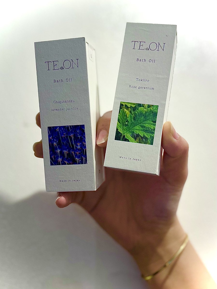 en_yomogisalon's tweet photo. /
TEON(テオン)
Bath oil(バスオイル)
\
日常使いがしやすく、とても香りが良いんです🫧
オススメの香りはラベンダージャスミンです🪻🌿
湯船に浸かり素敵な香りに包まれてみませんか?😊
#TEON
#オーガニック https://t.co/t1wn9cHuVO