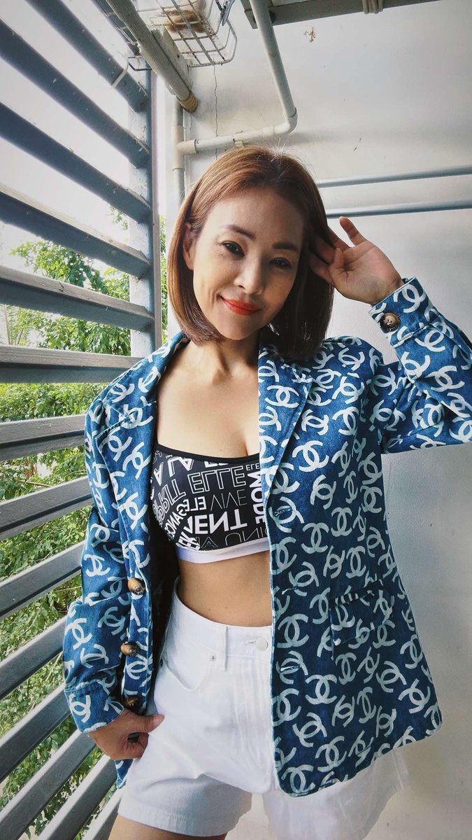 การนวดกษัย เป็นการนวดเพื่อช่วยกระตุ้นระบบการไหลเวียนโลหิต และส่งพลังงานไปเลี้ยง ของร่างกาย ช่วยขับของเสียที่สะสมภายในระบบสืบพันธุ์ บรรเทาอาการปวดหลังส่วนล่าง เสริมสร้างความแข็งแรงของระบบสืบพันธุ์
📢ขอโทษลูกค้าทีทักไลน์@ ไม่ได้ใช่แส้วคะ  แอคไลน์ใหม่📢
ID  0934264289