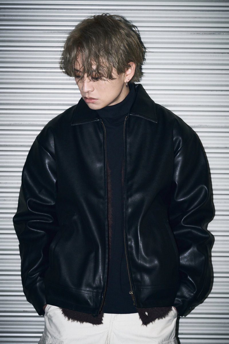 ＜メディア出演情報📻＞

12/16(月)16時半頃〜
LOVE FM「music x serendipity」
本日Satoruの生出演が決定‼️

天神ソラリアプラザ、パークサイドスタジオ（サテライトスタジオ）より観覧無料！

更に新曲「dawn」音源初解禁📻✨
皆様ぜひお聴きください！

<a href="/761musics/">music × serendipity</a> #761musics 
<a href="/jefftarou/">ジェフ太郎</a>