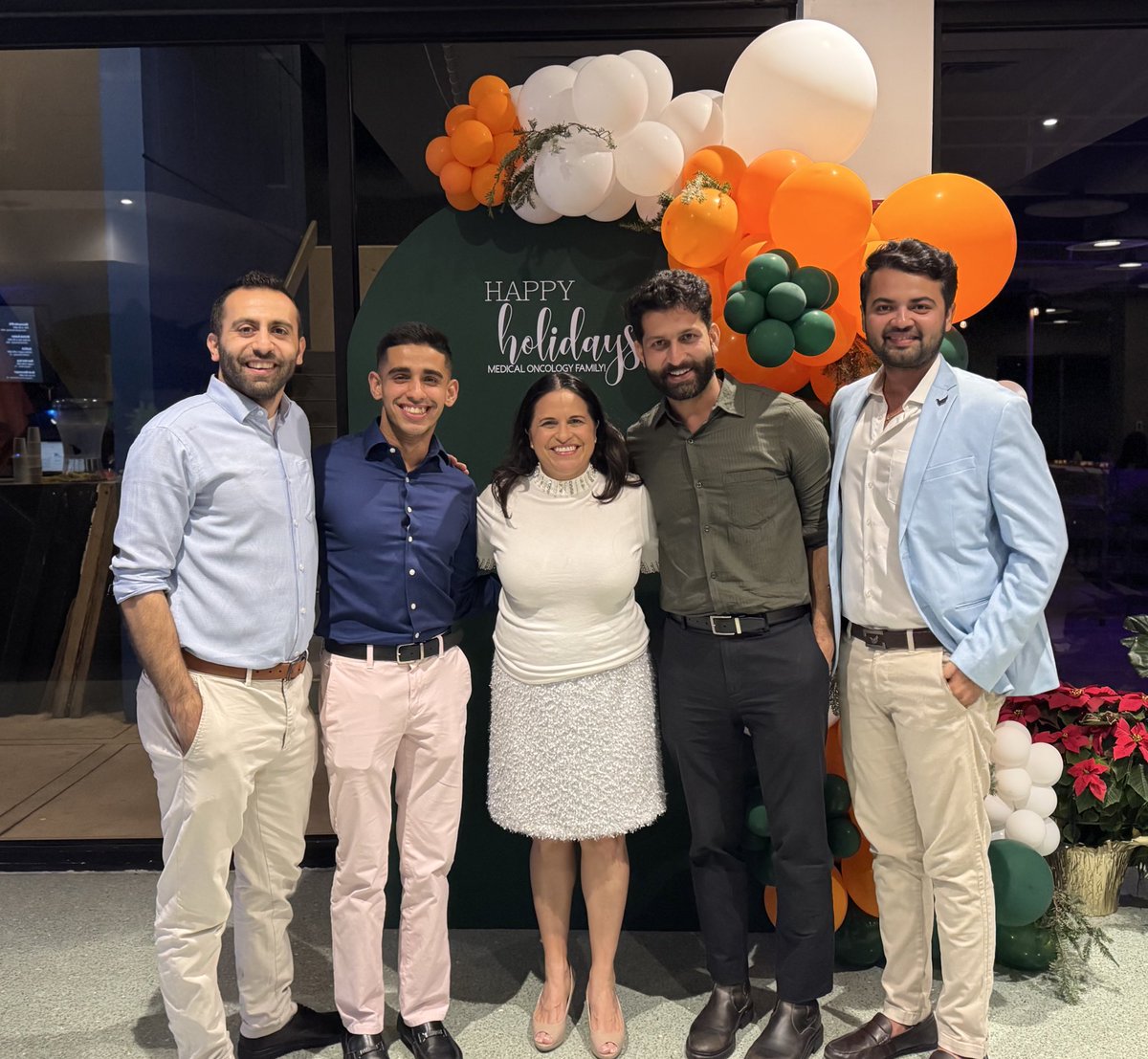 Latinamd's tweet image. Best time of the year! Celebrating with our partners and fellows another year of #teamscience #patientcare #findingcures @SylvesterCancer