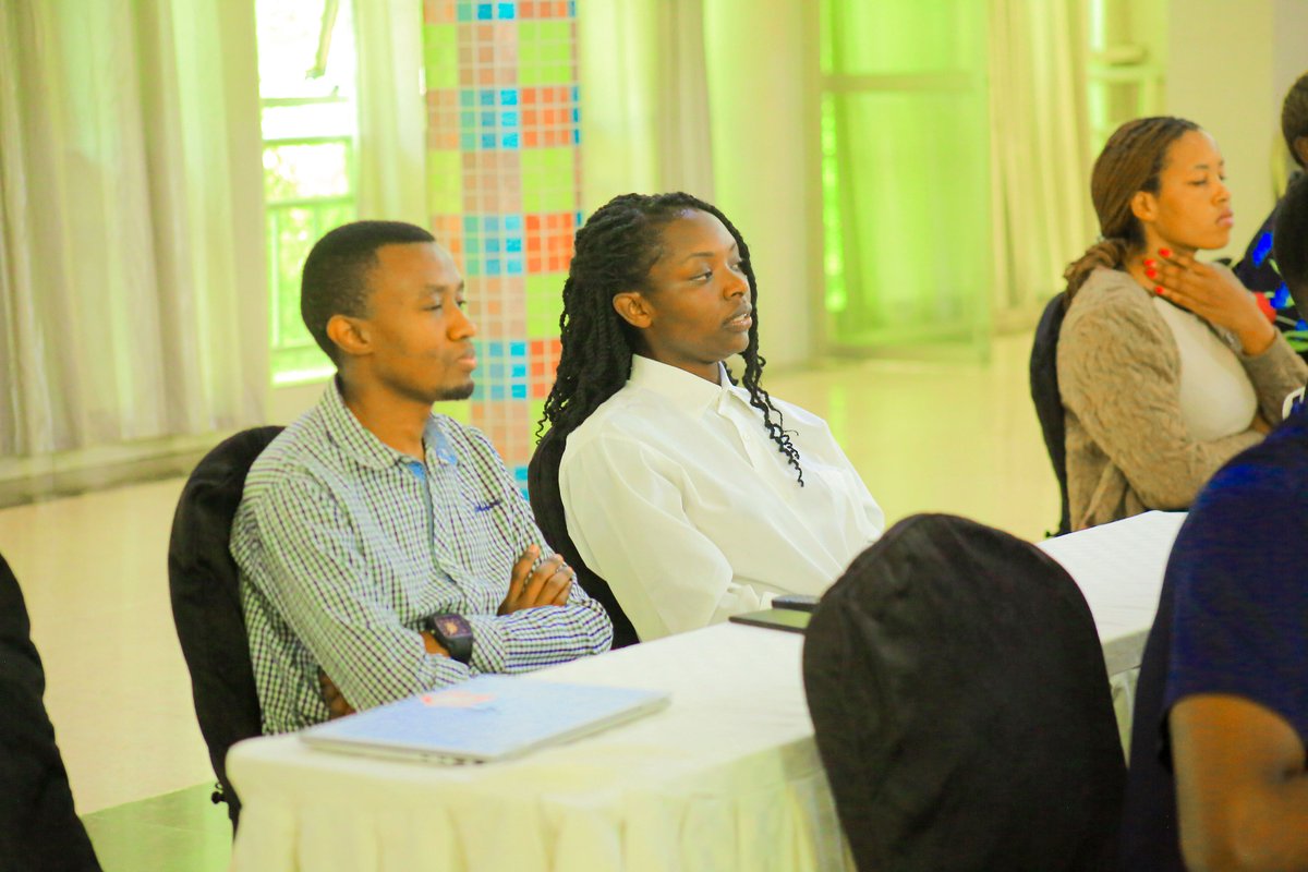 sgmrwanda's tweet photo. A big thank you to all participants for their active engagement and contributions. Together, we’re shaping the future of smart geospatial solutions! 🚀

#SGM #GISData #GeospatialSolutions #ProfessionalTraining #SmartMedia https://t.co/B1bgzOz0K4