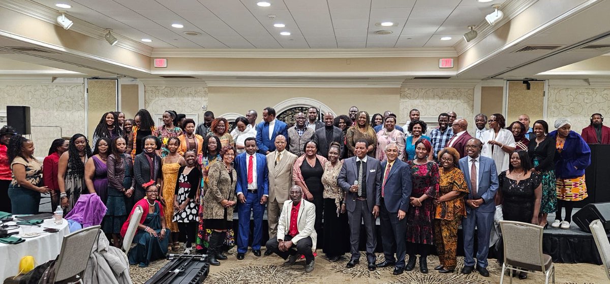 ReubenKigame's tweet photo. It has been wonderful meeting and holding discussions with some of Kenya’s professionals and business community in the US. They are fed up with the mismanagement of our great country and are ready for a brand new start! #LipoTumaini #ValuesMatter #EndaNasi https://t.co/n953TW6aIh