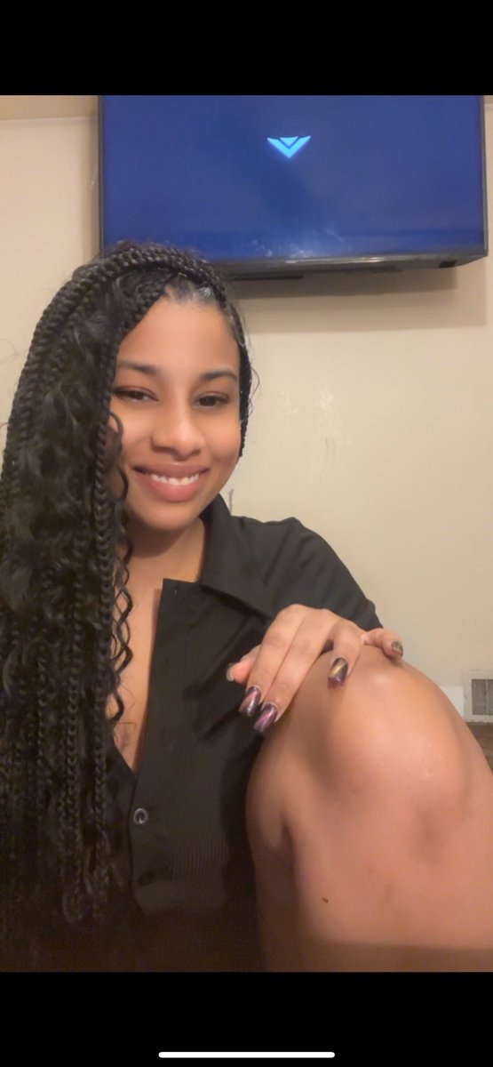 CheyGoddess1's tweet photo. @femii_xr https://t.co/hgLQ93Jxzg https://t.co/AgUmTjniMq