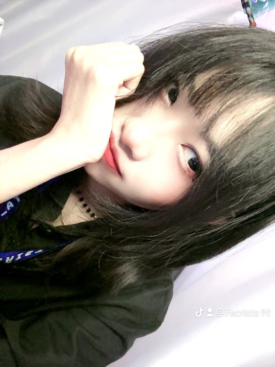 shokaneakemi's tweet photo. DF? https://t.co/r43zaiwIGc