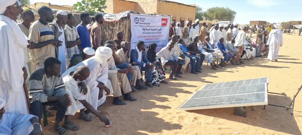 William Carter (@willcarter_nrc) on Twitter photo A third round of food aid for starving displacement sites in North #Darfur 🇸🇩 is ongoing, for over 10,600 families, through our collaboration between local partner, regional authorities, national suppliers & international solidarity.
~
Thanks to <a href="/UNOCHA_Sudan/">UN OCHA Sudan</a> #Humanitarian Fund A third round of food aid for starving displacement sites in North #Darfur 🇸🇩 is ongoing, for over 10,600 families, through our collaboration between local partner, regional authorities, national suppliers & international solidarity.
~
Thanks to <a href="/UNOCHA_Sudan/">UN OCHA Sudan</a> #Humanitarian Fund