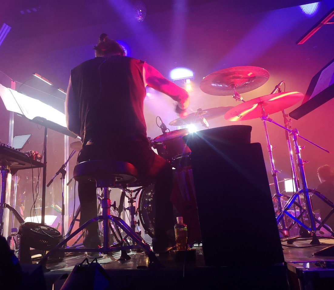 ご無沙汰しておりまする〜🤗
岡本郭男です。

12/14に69歳になりました。ロックじゃ〜😆
まだまだ歳に負けず、一打入魂で頑張りまする〜🥁💥

Good luck always✌🏼