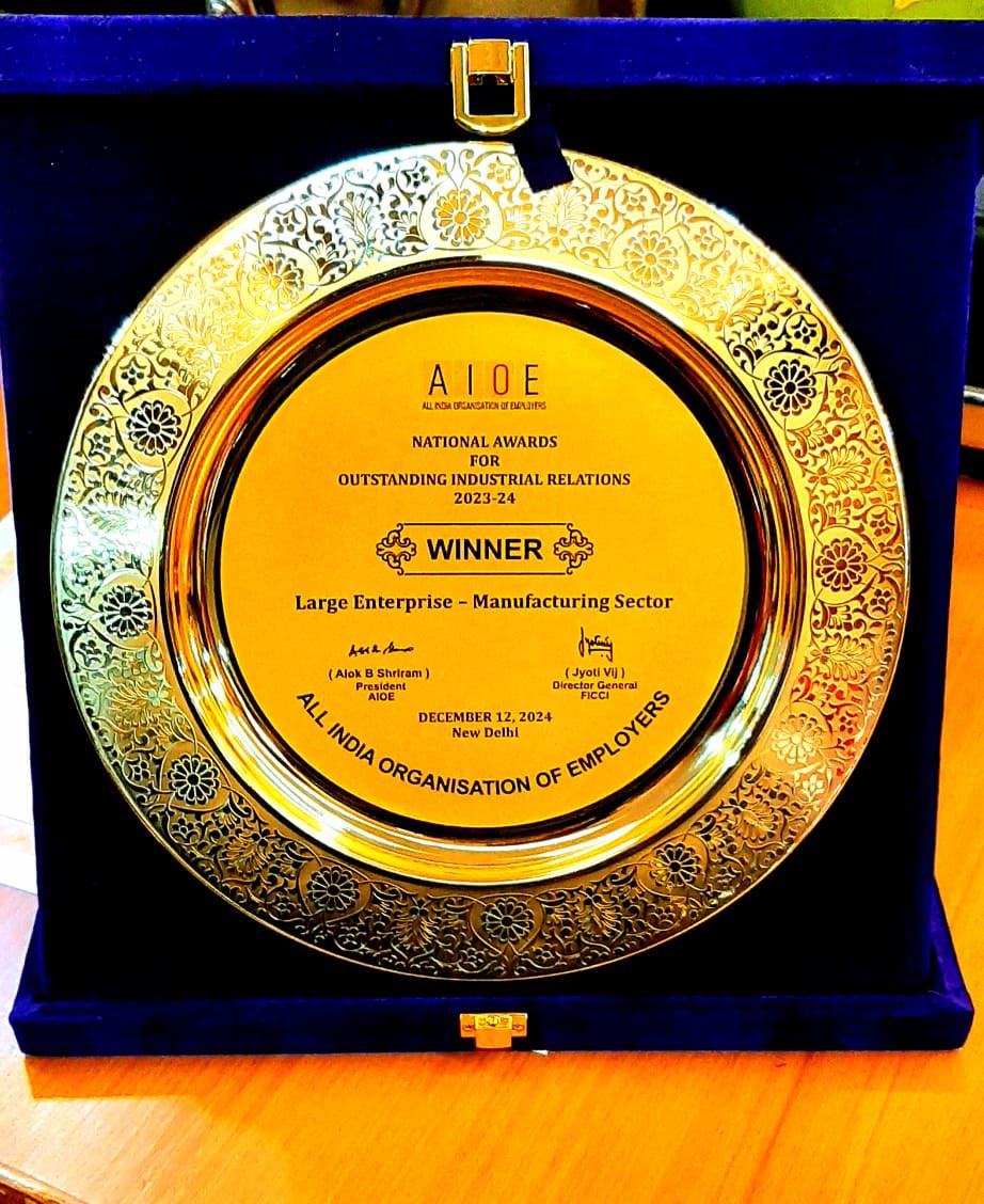drusawasthi's tweet photo. Heartiest Congratulations to the IFFCO Family and specially IR &amp; HR department for Winning the AIOE @AlOE__India National Awards for the Outstanding Industrial Relations 2023-24 in the category of the Large Enterprise - Manufacturing Sector. Keep it up. @Rpsingh5153P @ficci_india https://t.co/irRsUQjfdD