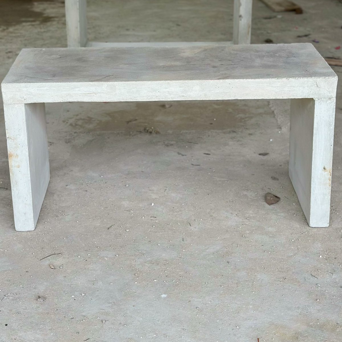 metroblock_sas's tweet photo. Las sillas prefabricadas en hormigón representan una opción duradera y estéticamente atractiva para espacios públicos y privados. Fabricadas con hormigón de alta calidad, estas sillas ofrecen robustez y resistencia a las inclemencias del tiempo.
#metroblock https://t.co/4kPAs5Rsq0