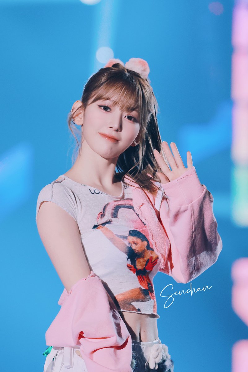 241215 Music Bank Global Festival 🍑 HQ #사쿠라 #宮脇咲良 #SAKURA