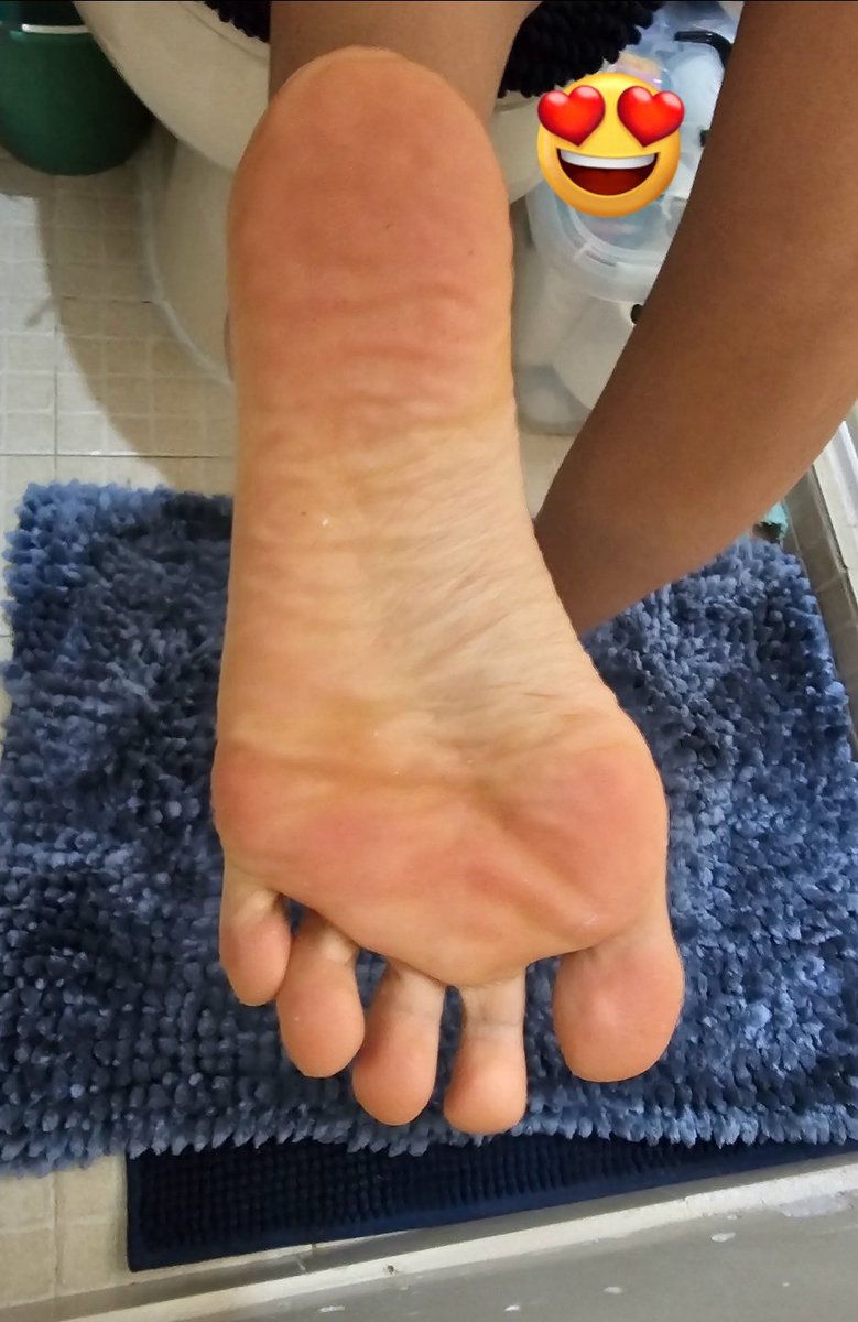 EncantoPies's tweet photo. #feetpic #feetِ https://t.co/BmNnrUOtnO