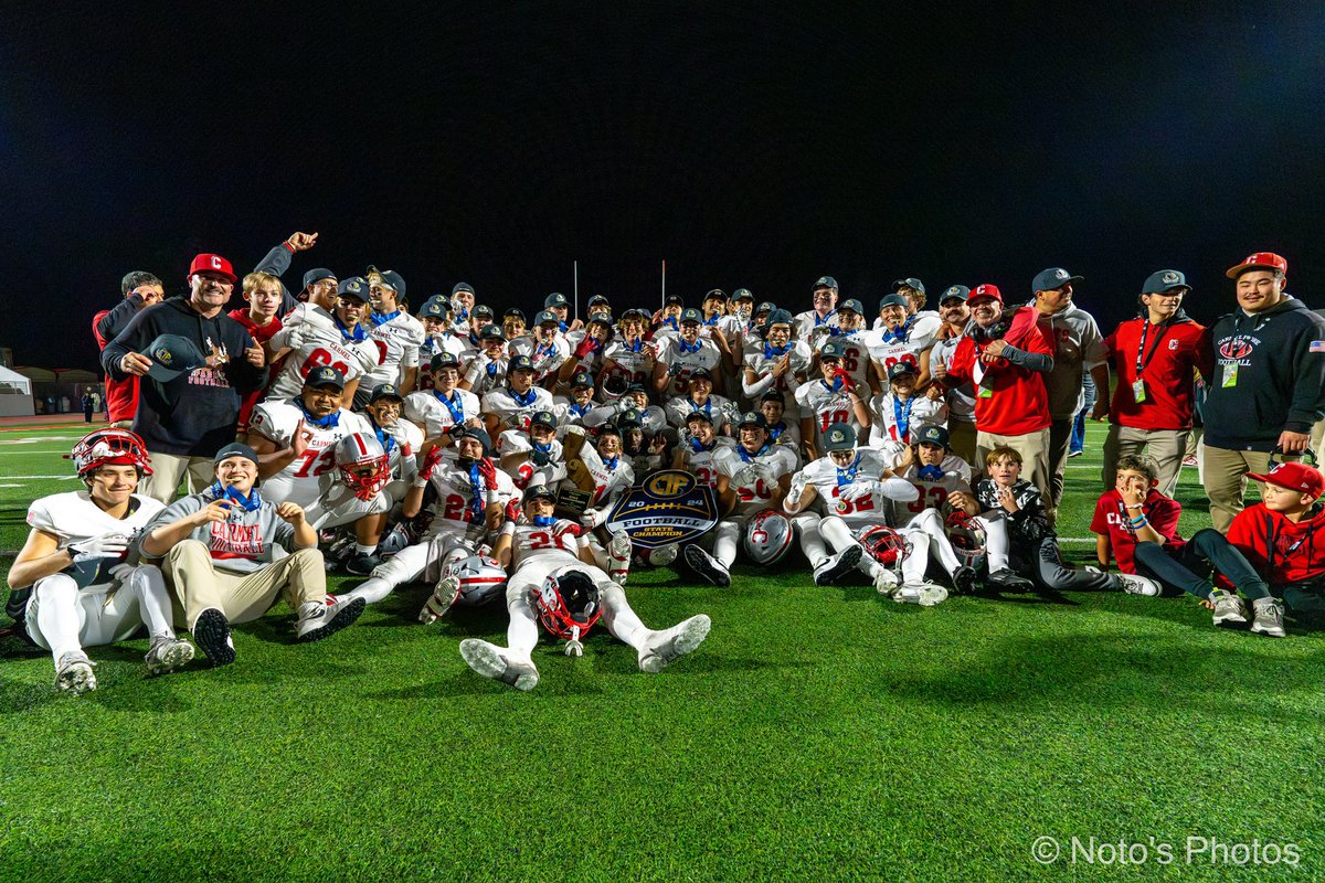 Notos_Photos's tweet photo. Congratulations to this amazing team of players and coaches! It has been a pleasure and honor to have had the access I had to witness and chronicle their record-setting fifteen straight victories on their path to securing Carmel’s first-ever State Championship!

Follow the 🔗 in my profile to view the full game gallery.

#sportsphotography #photography #football #highschoolfootball #carmel