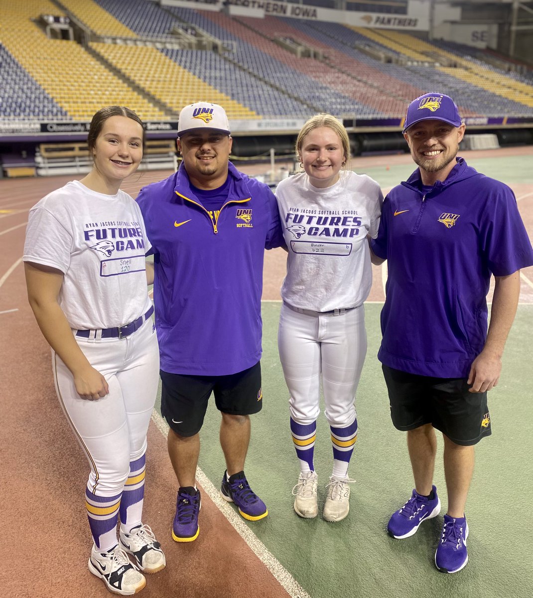 EmSnell4's tweet image. Spent the day in Panther Country &amp;amp; this kid took every opportunity to showcase her skills!!  @aksnell04  
was consistently 61-64 in the circle &amp;amp; went 2-2 at the plate w/a bomb that cleared the fence, hit the wall and bounced back in…for a triple 🤷🏻‍♀️.  Thanks for a great Camp UNI