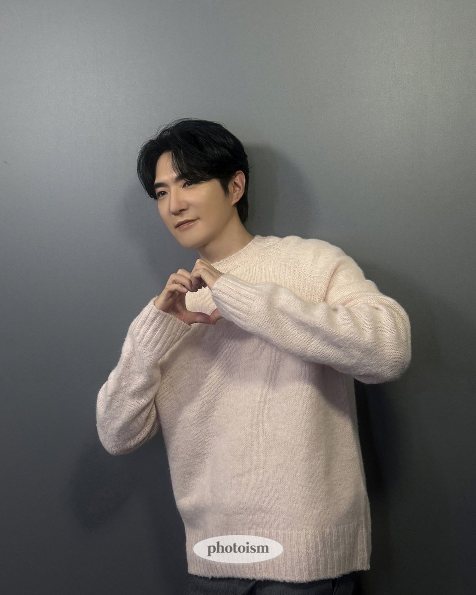 photoism_behind's tweet photo. PHOTOISM X 데니안

데니안의 마지막 비하인드 💕

  ∧  ∧
(๑' '๑)

약 한 달 동안 함께하면서 .. 💫
포토이즘도 !
데니안도 !
팬들도 !

너무 너무 행복했어요 ~

#포토이즘 #데니안 https://t.co/vNiaewHlqv