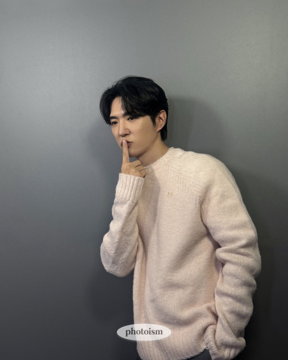 photoism_behind's tweet photo. PHOTOISM X 데니안

데니안의 마지막 비하인드 💕

  ∧  ∧
(๑' '๑)

약 한 달 동안 함께하면서 .. 💫
포토이즘도 !
데니안도 !
팬들도 !

너무 너무 행복했어요 ~

#포토이즘 #데니안 https://t.co/vNiaewHlqv
