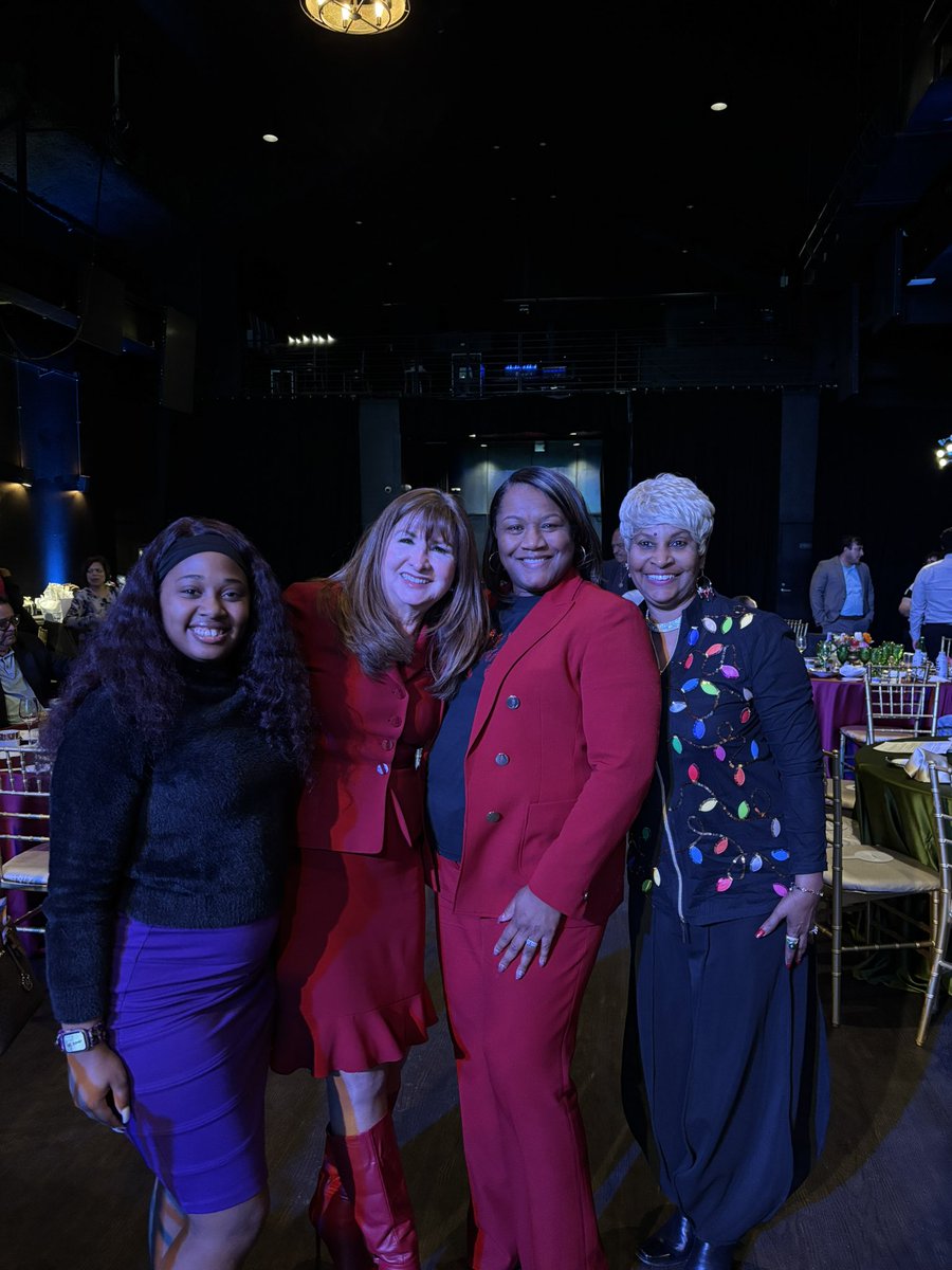 NorthDallasVT (@juancordobadisd) on Twitter photo What a great event! Congratulations to our <a href="/DallasISDSupt/">Dr. Stephanie S. Elizalde</a> Dr. Elizalde for receiving The Dominguez Dream Education Advocate Award.
We are fortunate to have partners like The Dominguez Dream Foundation who is supporting <a href="/dallasschools/">Dallas ISD</a> <a href="/DragonsMedrano/">Esperanza “Hope” Medrano Elementary School</a> and H.I Holland ES. What a great event! Congratulations to our <a href="/DallasISDSupt/">Dr. Stephanie S. Elizalde</a> Dr. Elizalde for receiving The Dominguez Dream Education Advocate Award.
We are fortunate to have partners like The Dominguez Dream Foundation who is supporting <a href="/dallasschools/">Dallas ISD</a> <a href="/DragonsMedrano/">Esperanza “Hope” Medrano Elementary School</a> and H.I Holland ES.
