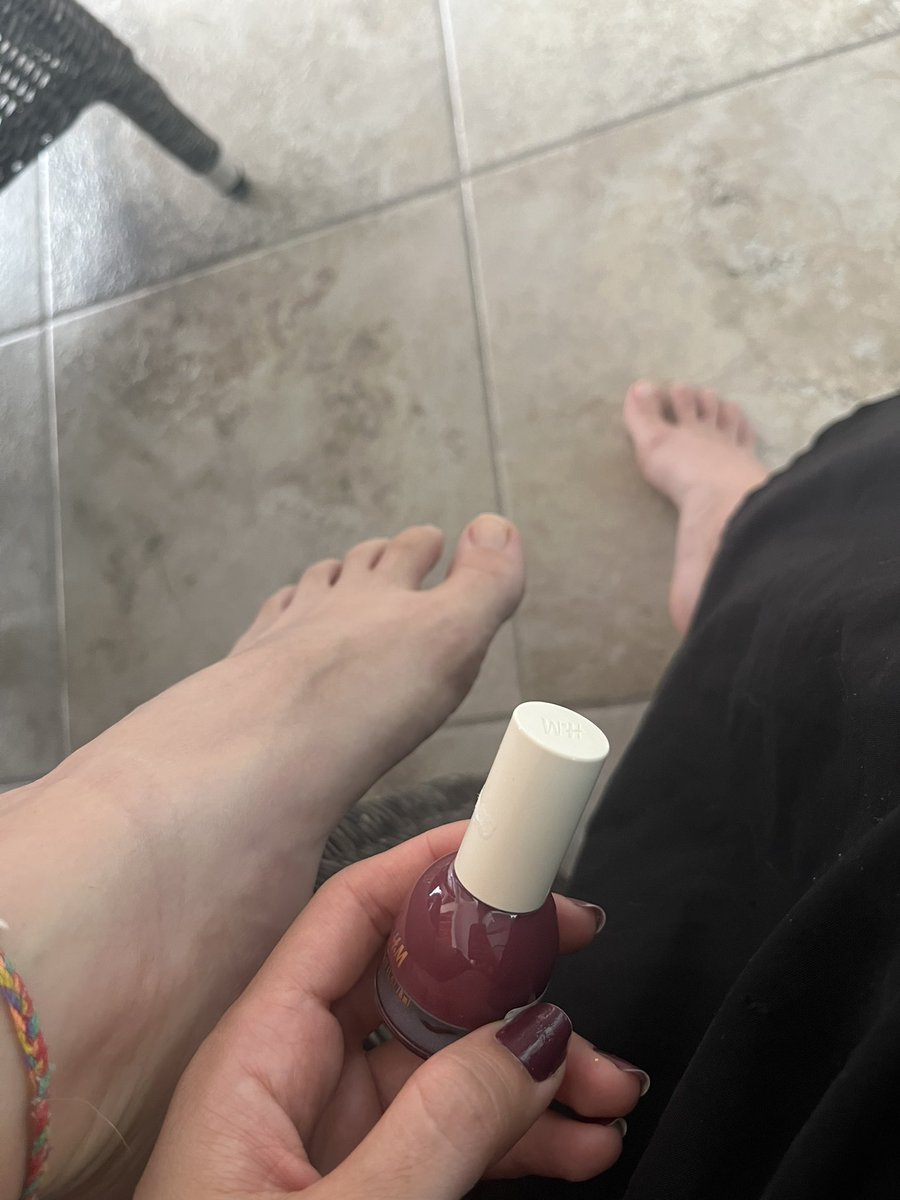 feetmeeft's tweet photo. What you think about this color? https://t.co/1apQ56fbKk