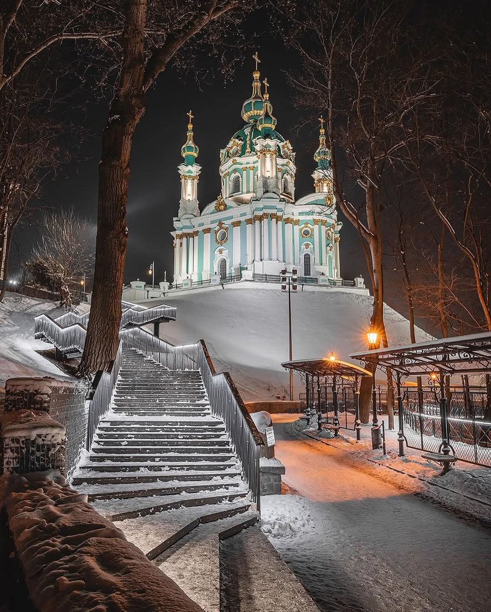 Winter magic in Kyiv.
#ukraine
