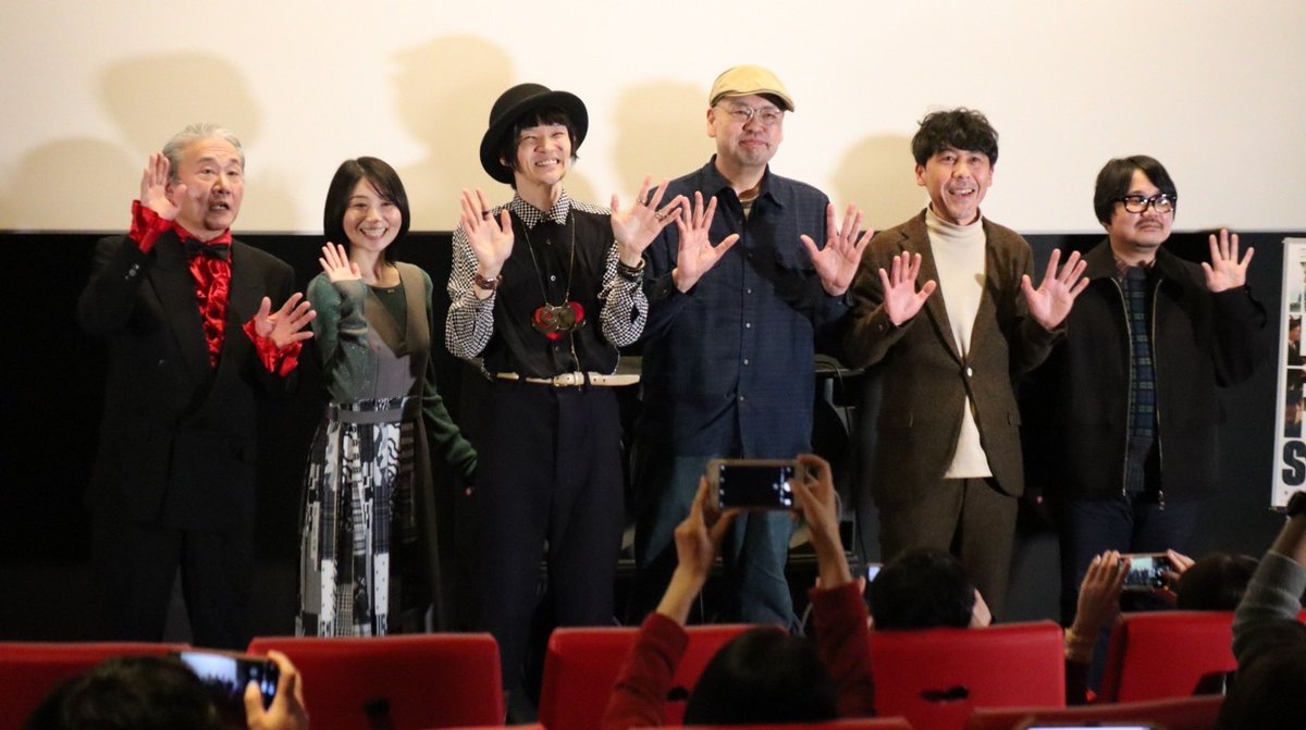 mirrorliarfilms's tweet photo. #MIRRORLIARFILMS Season6
12月15日 18:00の回
舞台挨拶ありがとうございました!
/
「FAAAWWW!!!」鬼木組の写真公開📸
\
#鬼木幸治 監督
#亀沢純一 さん
#保田泰志 さん
#星耕介 さん
#石川紗世 さん
#市川源 さんも急遽写真撮影に参加いたしました!
『MIRRORLIAR FILMS Season6』
劇場で見られるのは2週間限定✨
ぜひ劇場でご覧ください👀
https://t.co/STtWOa9nEX
#ミラーライアーフィルムズ #MLF #FAAAWWW