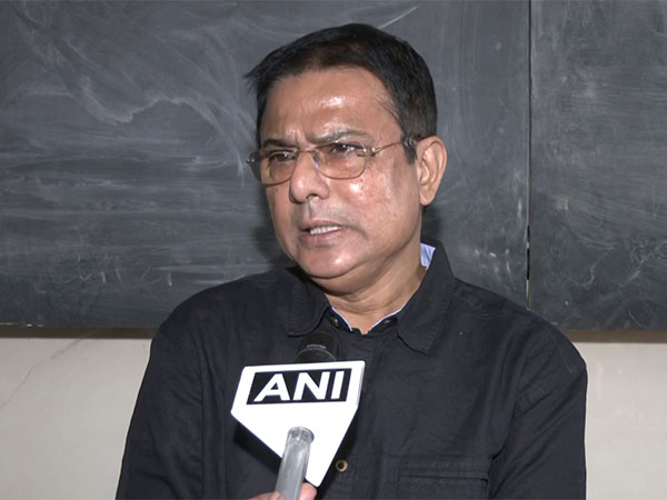 ani_digital's tweet image. PM's Museum and Library member asks Congress to return Nehru documents withdrawn on Sonia Gandhi's order

Read @ANI | Story aninews.in/news/national/…
#RizwanKadri #NehruMuseum #RahulGandhi