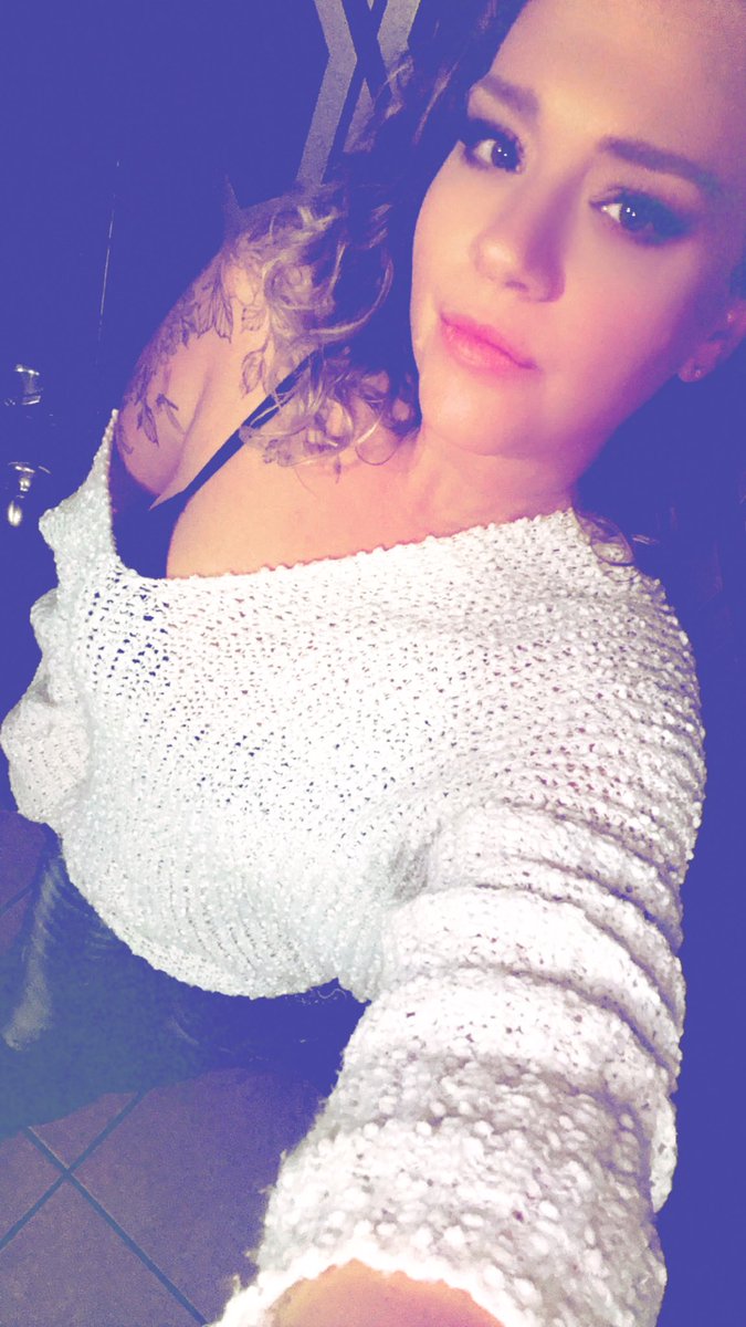 79Just4fun's tweet photo. Wonderful night out with this amazing woman! Girls night.. exactly what I needed!
#girlsnightout  #shesmybestfriend  #nojudgement #rideordie  #GoodbyeEarl #singletsaturday https://t.co/QZvkrnHs4u