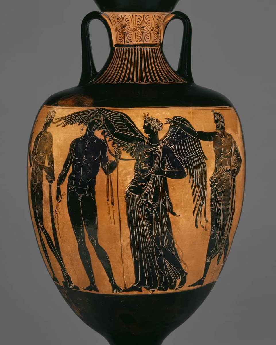 Dr_TheHistories's tweet photo. Greek Terracotta black-figured Panathenaic prize amphora with lid (363–362 BC) 

The scene shows Nike, goddess of victory, crowns the winner of a boxing match.

(H: 90cm) 

The J. Paul Getty Museum

#drthehistories https://t.co/lvclbdrea0