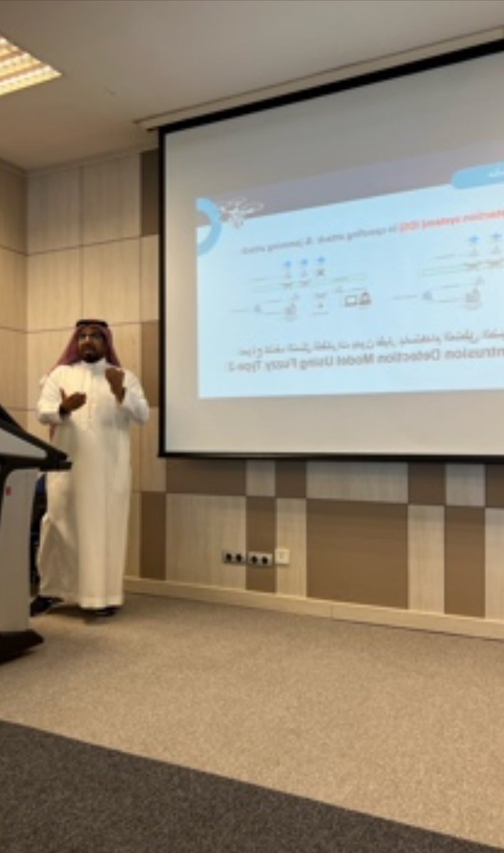 كلية الهندسة tweet media