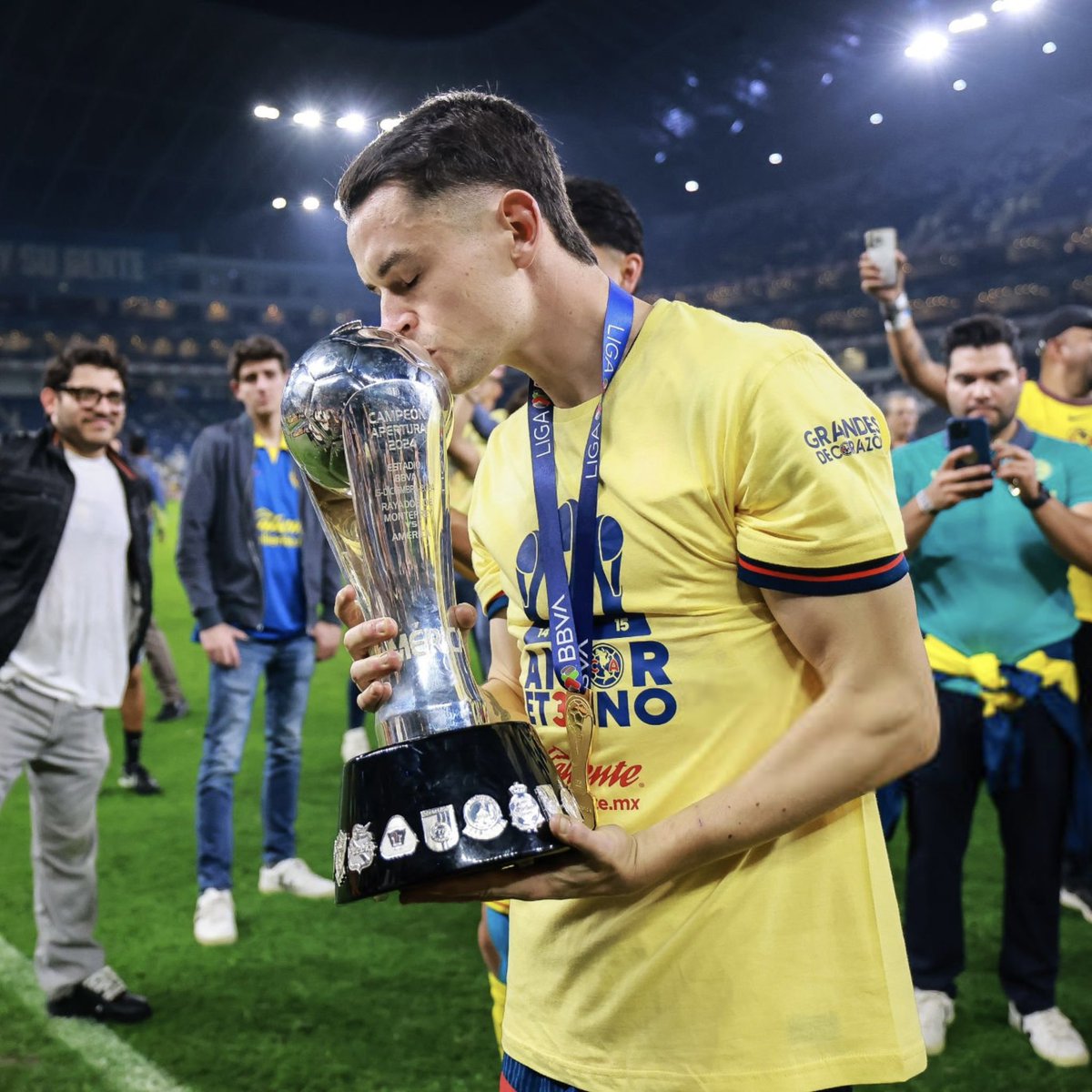 Alvaro10fidalgo's tweet image. TRICAMPEONES 🏆🏆🏆🏆🏆🏆🏆🏆🏆🏆🏆🏆🏆🏆🏆🏆 @ClubAmerica