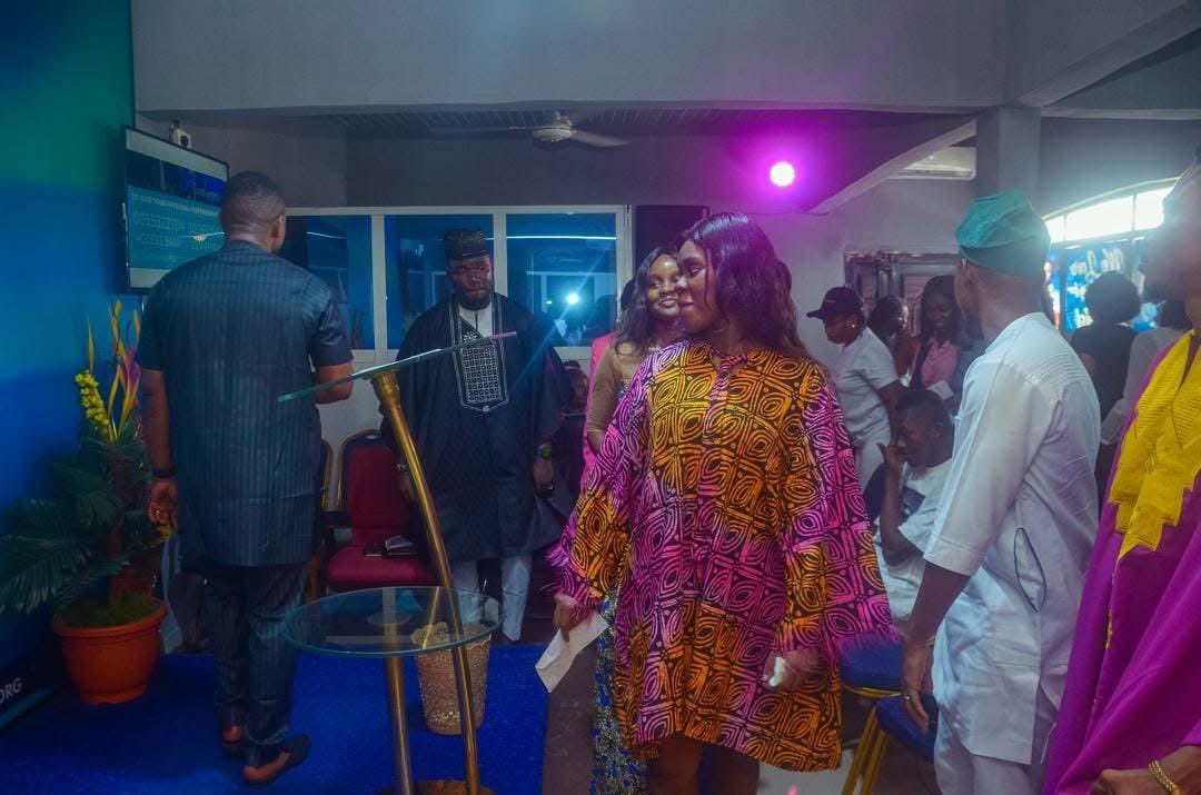 AnointedPreston's tweet photo. Ingthering/Thanksgiving service at PLBC Asaba was an amazing time in God's presence. Glory!!!
#Ingathering
#ThanksgivingService
#PLBC https://t.co/WcnGGCNLOp
