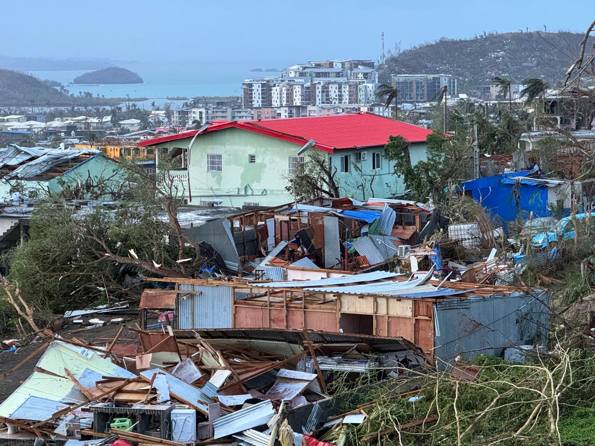 DÉCRYTAGE 🌀Le cyclone Chido sera-t-il répertorié parmi les catastrophes naturelles les plus dévastatrices de France ? Nous vous expliquons pourquoi il sera compliqué d'établir un bilan des pertes humaines. 👉 urlr.me/kunFvA