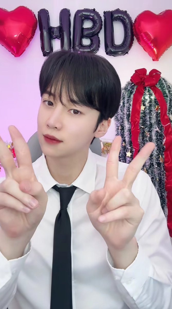 今日は韓国の可愛い弟ウギの誕生日🎉
誕生日プレゼント喜んでくれて良かった🥰