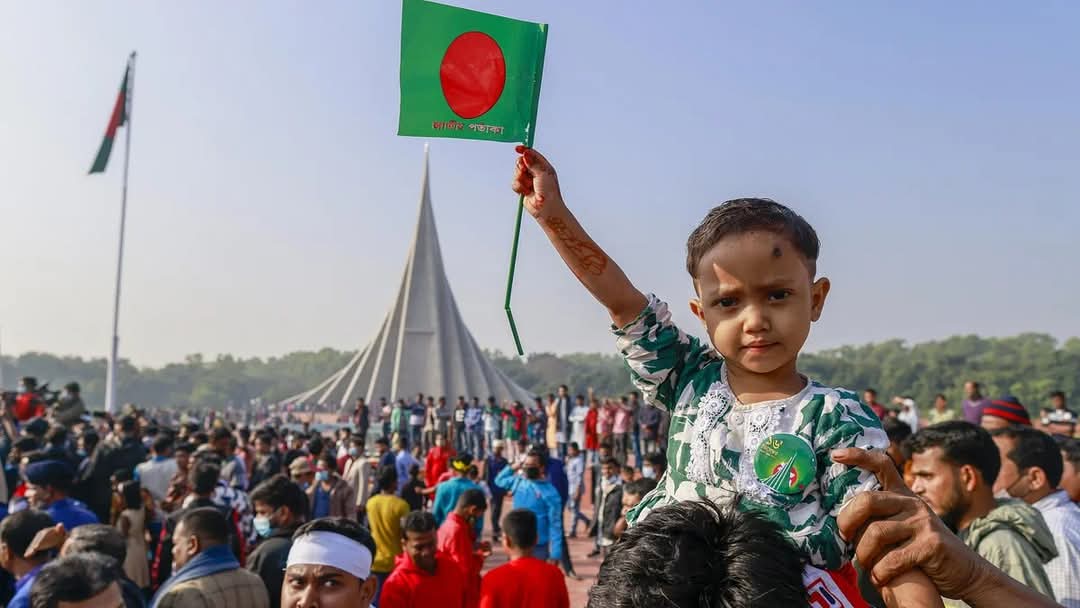 HelloDelwar's tweet photo. বিজয়ের চেতনায় উজ্জীবিত হয়ে এগিয়ে যাক নতুন প্রজন্মের বাংলাদেশ। 
সবাইকে মহান বিজয় দিবসের শুভেচ্ছা। 🇧🇩
#VictoryDayBangladesh #16thDecember https://t.co/R9KxdLUHtt