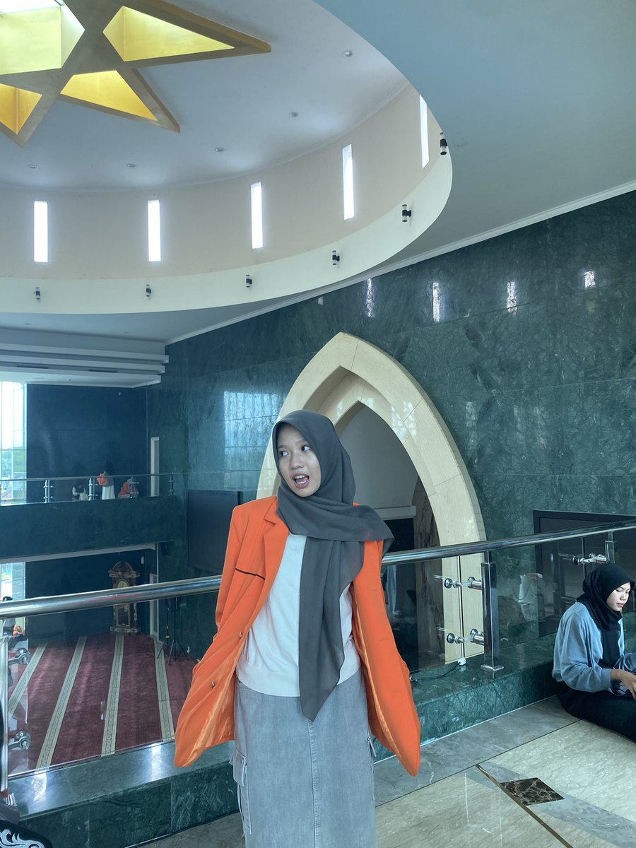143doie's tweet photo. Nama : Nasywa Saiba Indrina
NIM : 2300013216
Sesi : Penutupan
#Bamahasiswa #Weareuad #islamberkemajuan https://t.co/89kBSLORNf