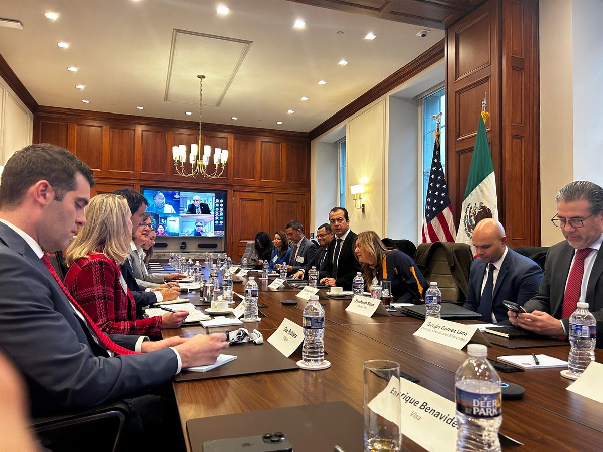 Great to see Mexico’s Undersecretary of Foreign Trade, Luis Rosendo Martínez, hosted by the Mexico-U.S. Economic Council <a href="/USChamber/">U.S. Chamber</a> few days ago. His strong message on Mexico’s commitment to protecting #USMCA &amp; advancing regional integration was inspiring.  Thank you <a href="/USChamber/">U.S. Chamber</a>!