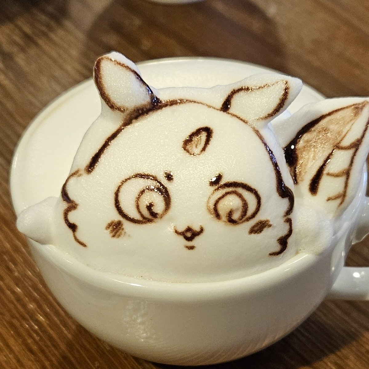 george_10g's tweet photo. 本日の暇カプチーノ、『あのこ』。
#ちいかわ_ラテ https://t.co/LjXmxt1IdA