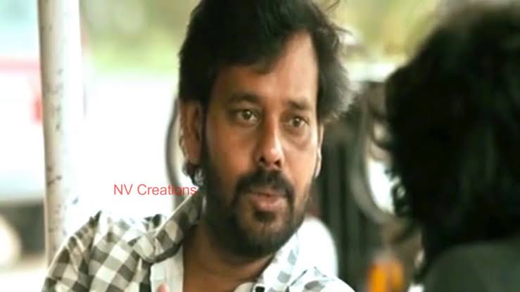 BossTVK's tweet photo. 1) ஒருத்தர ஏமாத்தனும்னா அவங்க ஆசையை தூண்டி விடணும் அது அப்போ..
இப்போ ஒருத்தரை ஏமாத்தனும்னா அவங்க இரக்க குணம் உள்ளவங்களா இருந்தா போதும்...!!
#தவெக தோழர்களிடமும் சமூக வலைதளினிலும் #விஜய் புகைப்படத்தை வைத்துக்கொண்டு சில ஏமாற்று கும்பல் உலா வருகிறது அதில் #Hammed என்பவனும் அடக்கம் https://t.co/S2Z7Kr5TQD