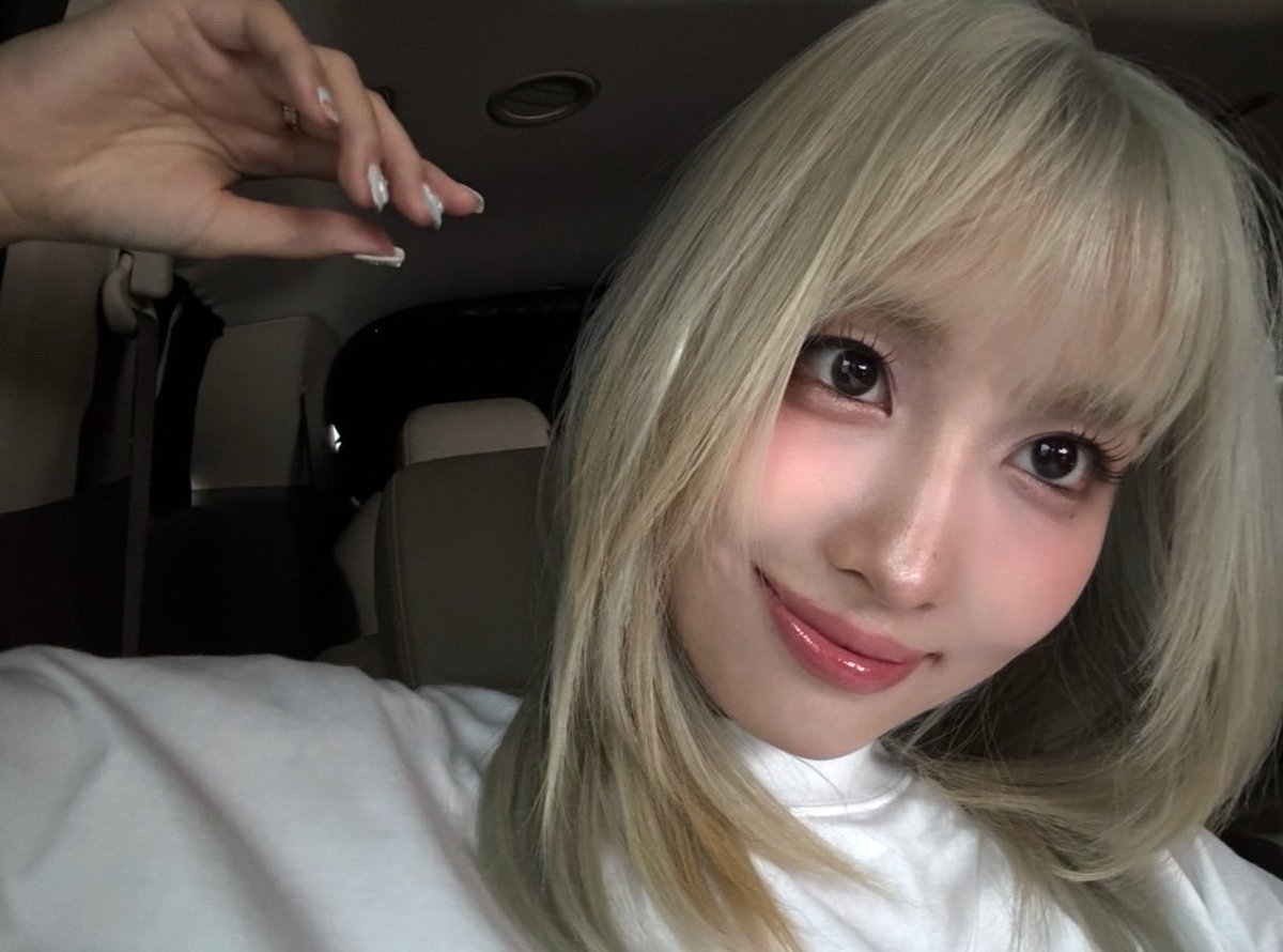 archiveshirai's tweet photo. she is so pretty ohmygod https://t.co/LN1GjpVLpx