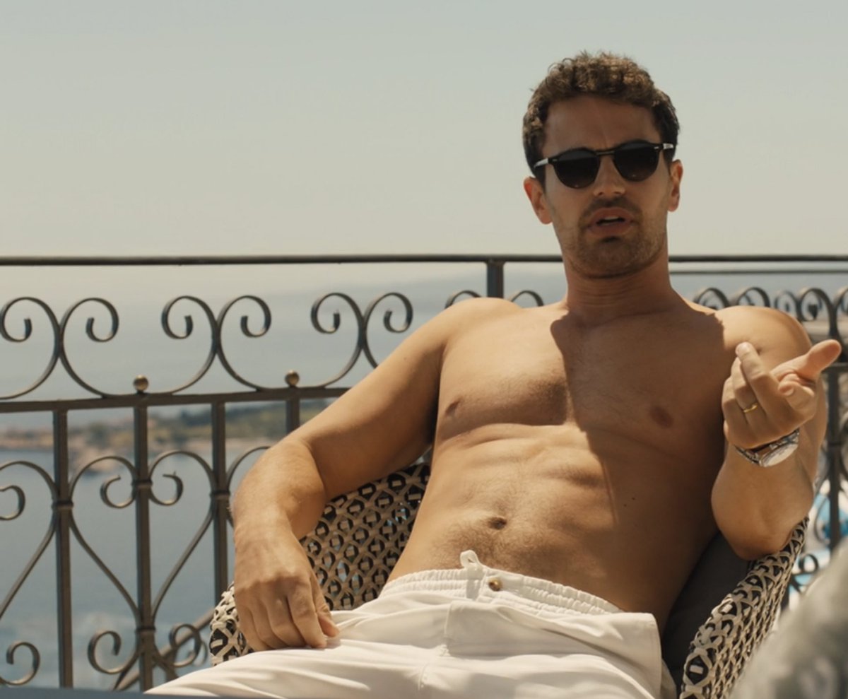 FilmUpdates's tweet photo. Happy 40th birthday to Theo James https://t.co/4uqSZXblvu