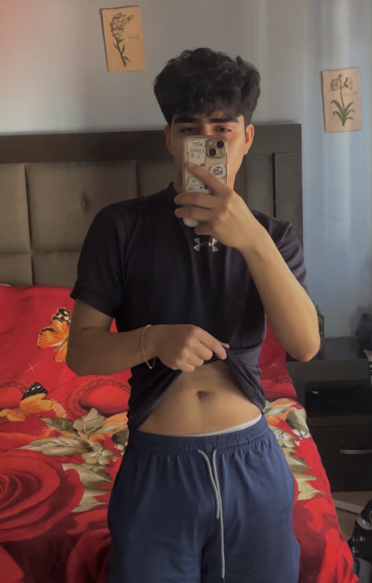 without_you01's tweet photo. Ok🔥🥵🤭 https://t.co/J0XRxO89Eu