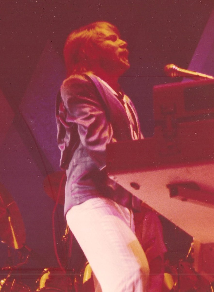 RunningManLNK's tweet image. HAPPY BIRTHDAY, BENNY!