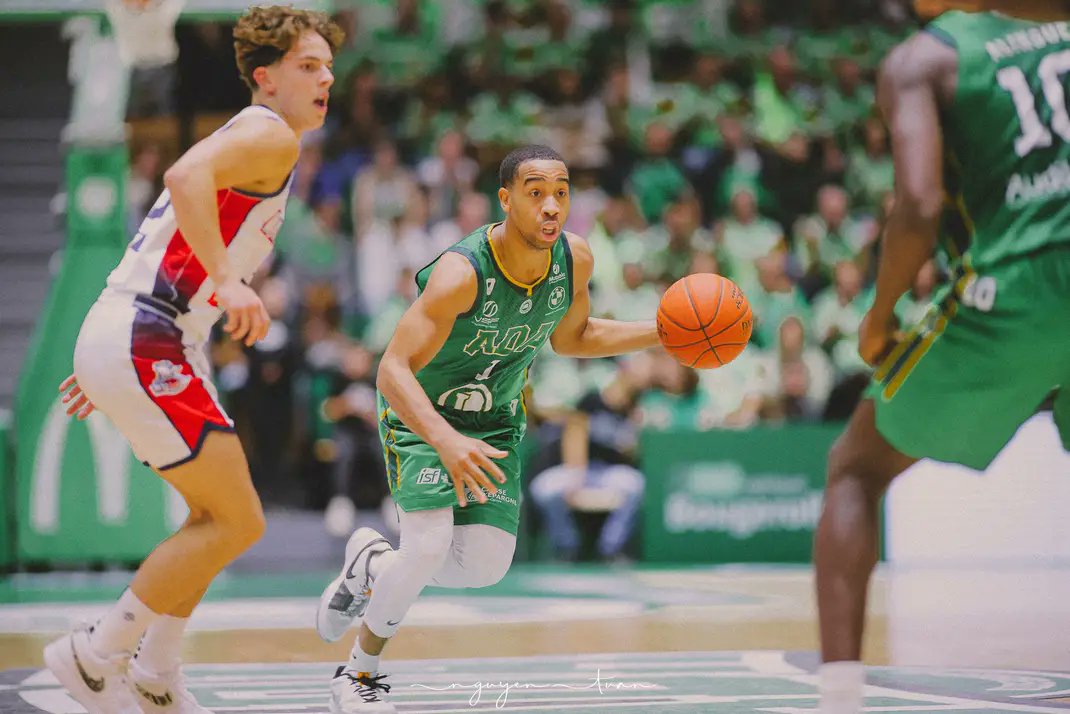 Tangram Sports (@tangramsports) on Twitter photo Siyani Chambers <a href="/SChambers4/">Siyani Chambers</a> led <a href="/ADABloisBasket/">๐ ADA Blois Basket 41 ๐</a> to a comfortable win scoring 14 points (5/7 FG) and dishing 8 assists including a game-high 21 efficiency against Hyeres-Toulon in <a href="/LNBofficiel/">Ligue Nationale de Basket</a>
#TangramSports
#FollowYourDreamsWithUs Siyani Chambers <a href="/SChambers4/">Siyani Chambers</a> led <a href="/ADABloisBasket/">๐ ADA Blois Basket 41 ๐</a> to a comfortable win scoring 14 points (5/7 FG) and dishing 8 assists including a game-high 21 efficiency against Hyeres-Toulon in <a href="/LNBofficiel/">Ligue Nationale de Basket</a>
#TangramSports
#FollowYourDreamsWithUs