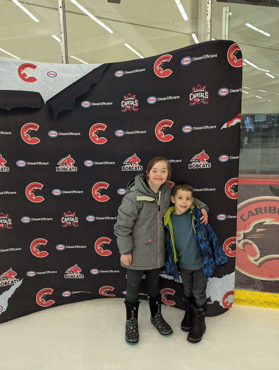 Today's 3 Stars ⭐

1st ⭐ - Morgan Reed 
2nd ⭐ - Jayden Gill (Valley West) 
3rd ⭐ - Kadric Mujcin 

#WeAreTheNorth