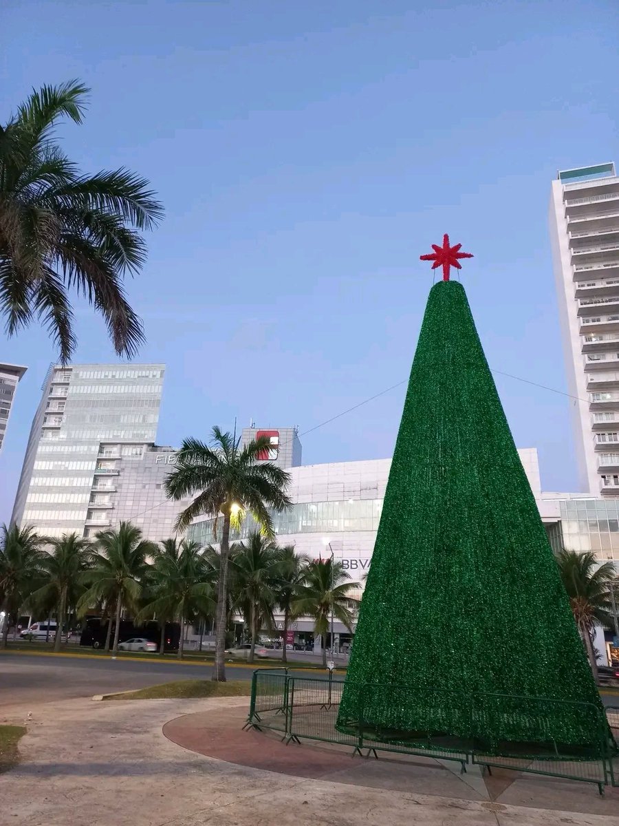 AbrahamTanuss's tweet photo. Saludos desde Cancún México 🇲🇽 https://t.co/HZRBUJnYpK